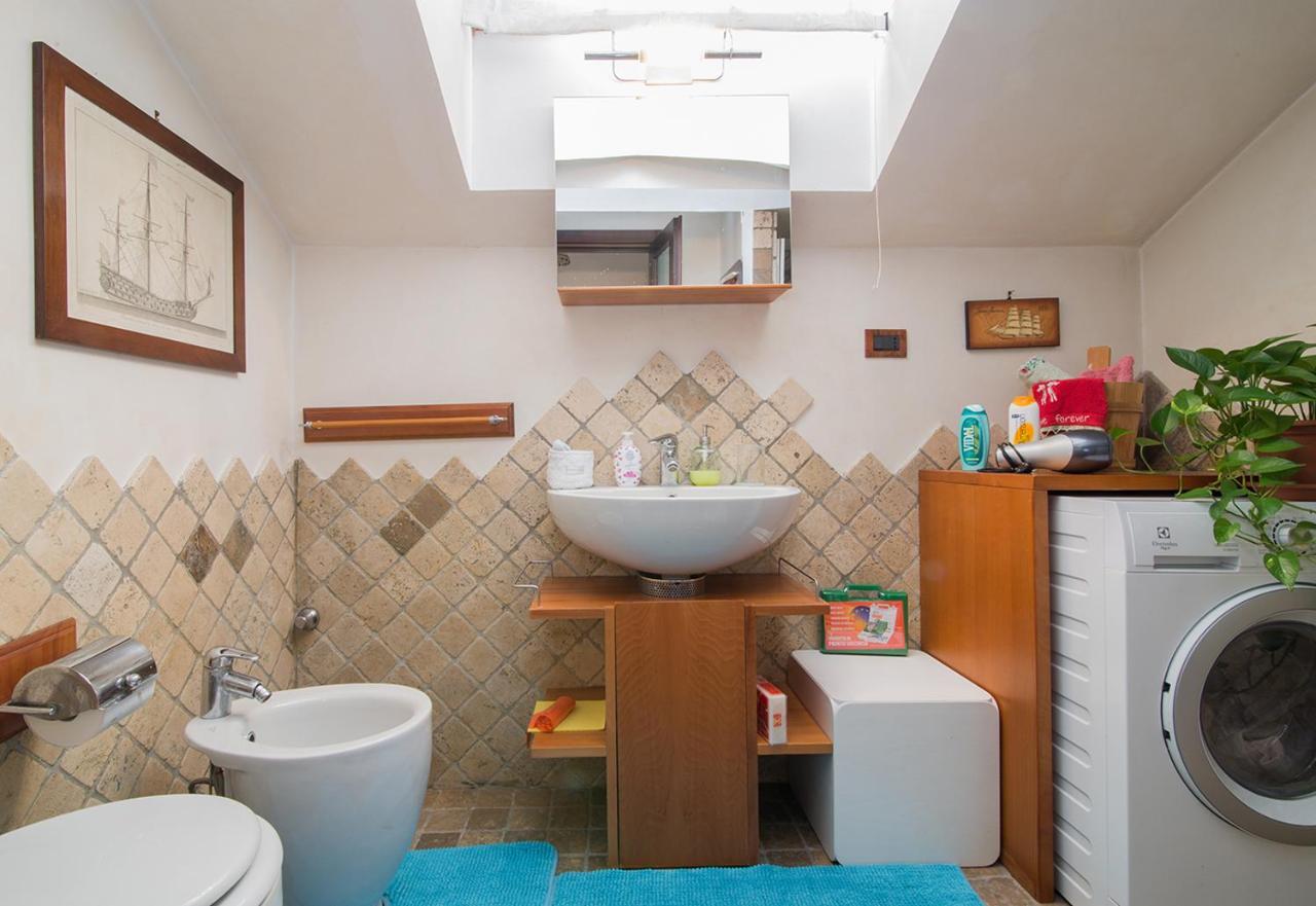 La Mansarda Delle Meraviglie B&B Superior Trieste Luaran gambar