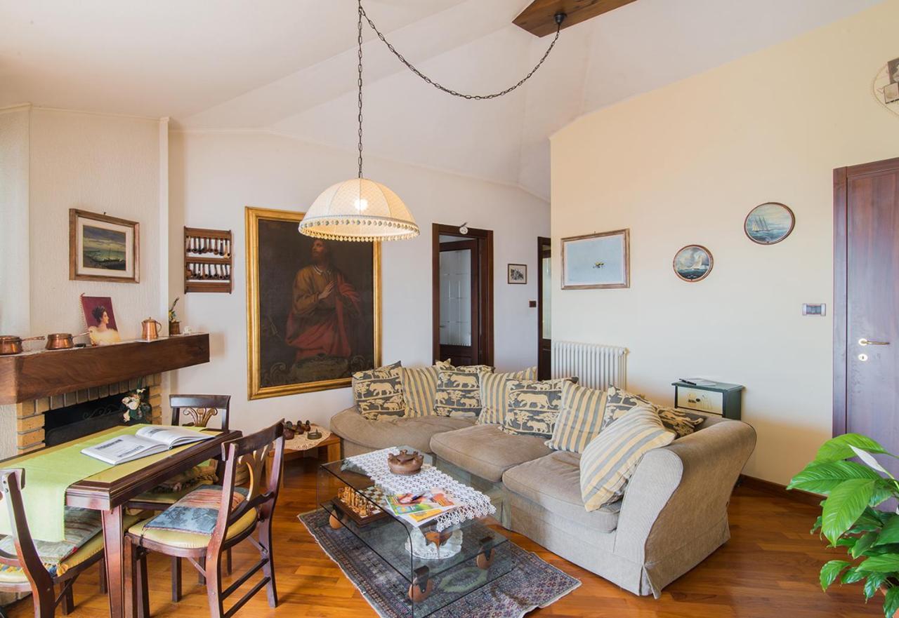 La Mansarda Delle Meraviglie B&B Superior Trieste Luaran gambar