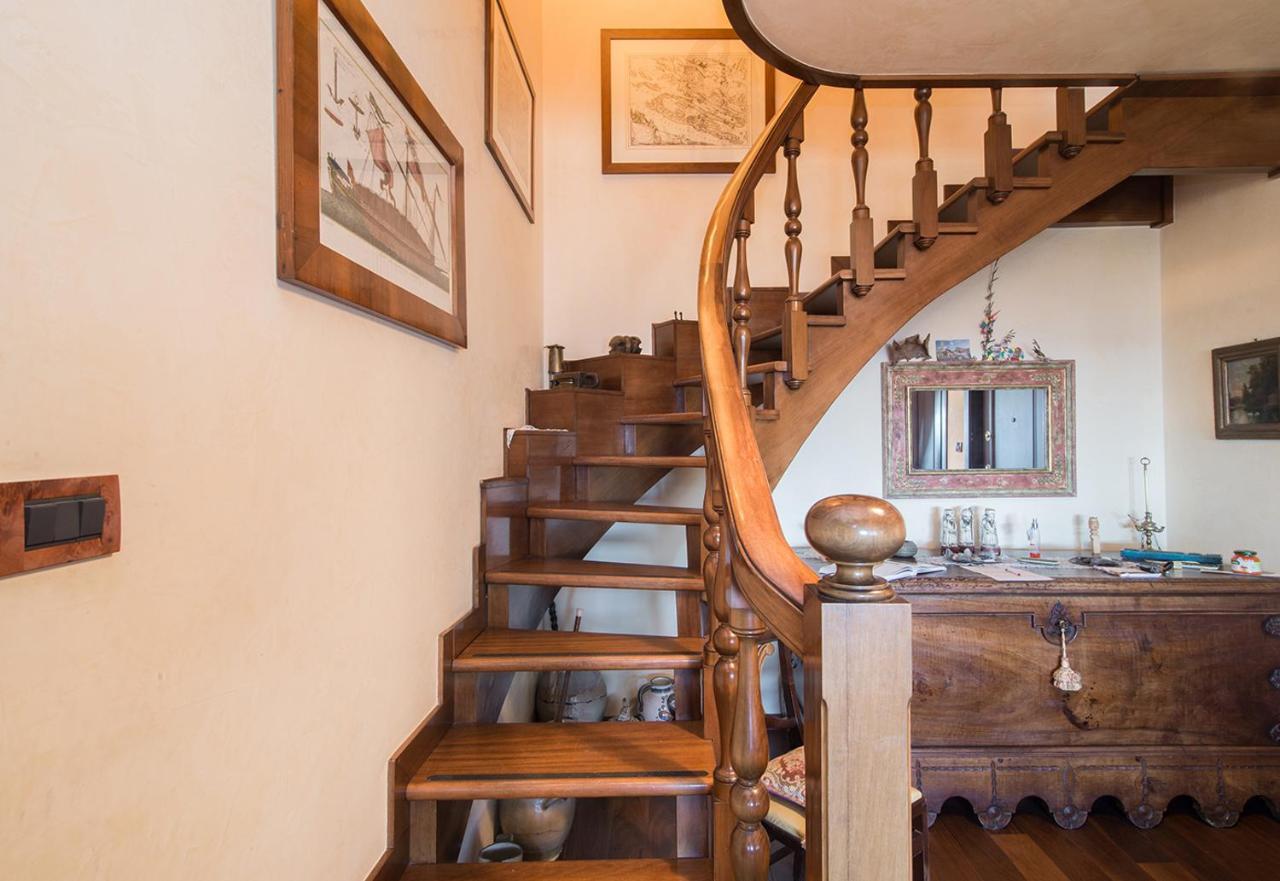 La Mansarda Delle Meraviglie B&B Superior Trieste Luaran gambar